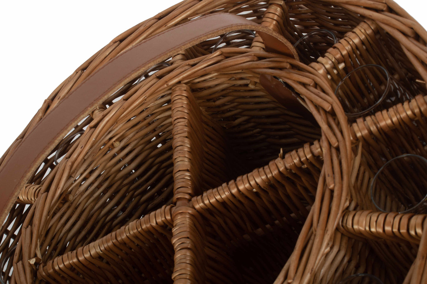 LIGHT STEAMED GARDEN PARTY BASKET
