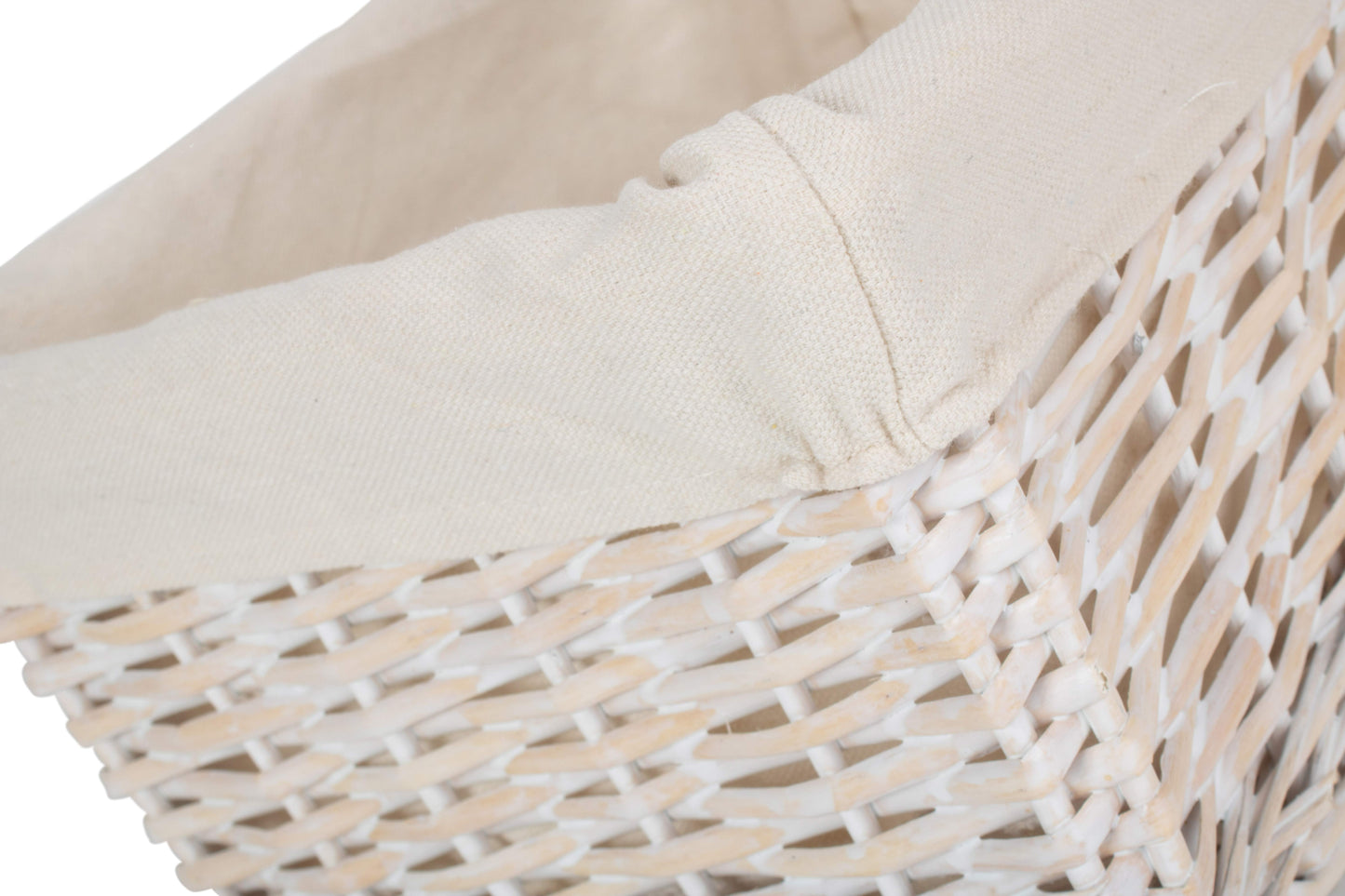 MEDIUM WHITE WASH WICKER STORAGE BASKET with WHITE LINING