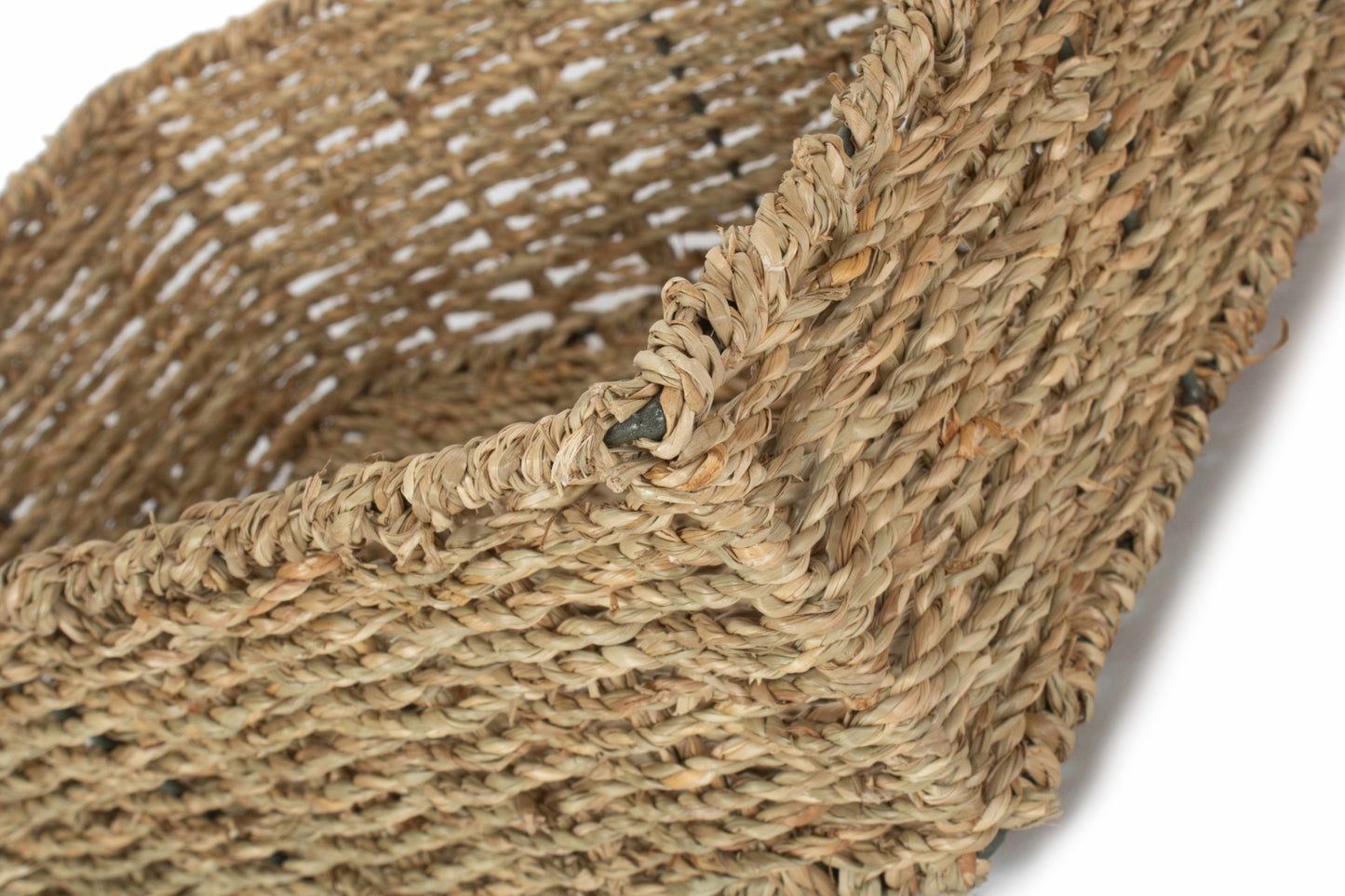 LARGE TAPERED SEAGRASS TRAY