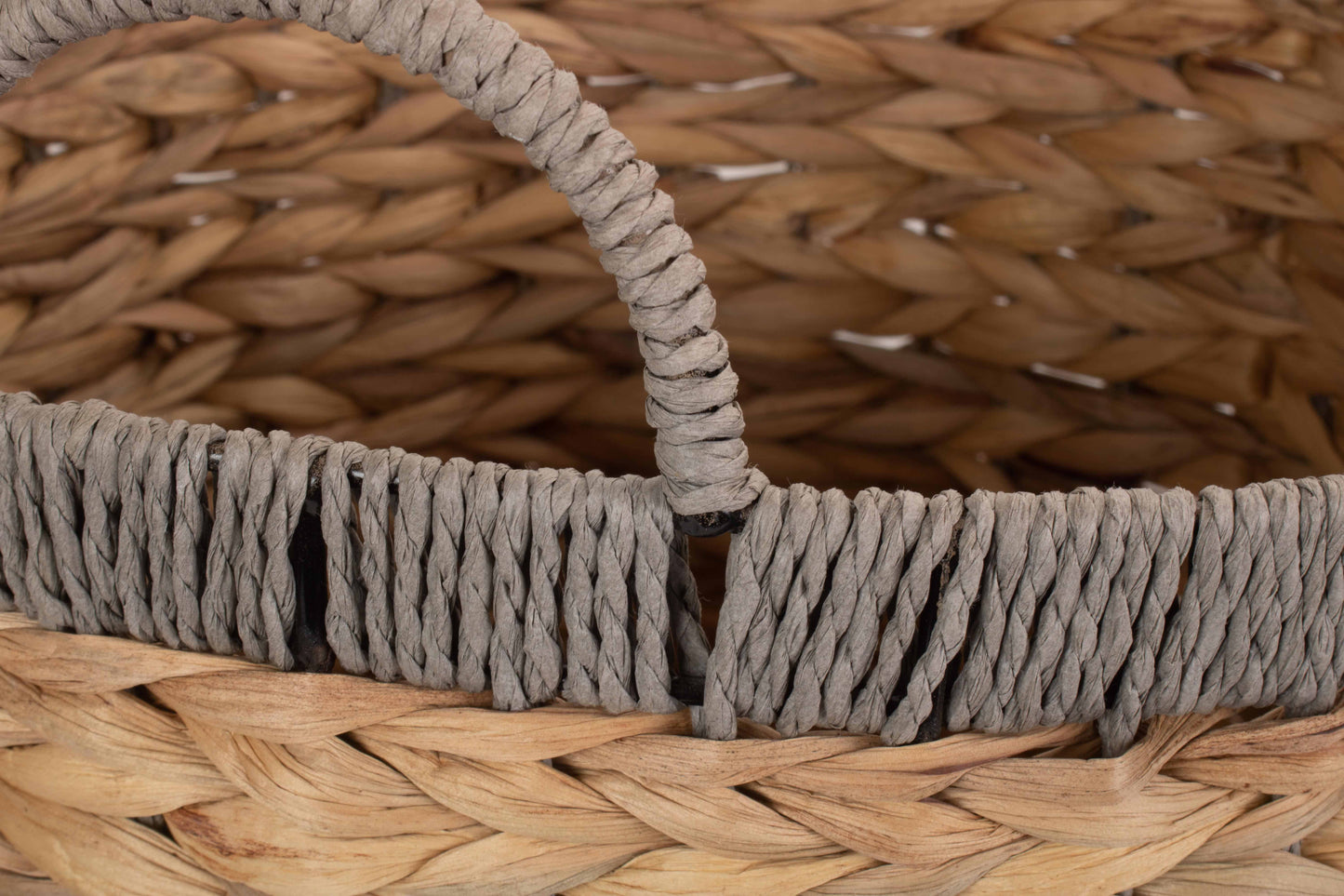 SMALL ROUND WATER HYACINTH STORAGE BASKET with GREY ROPE BORDER