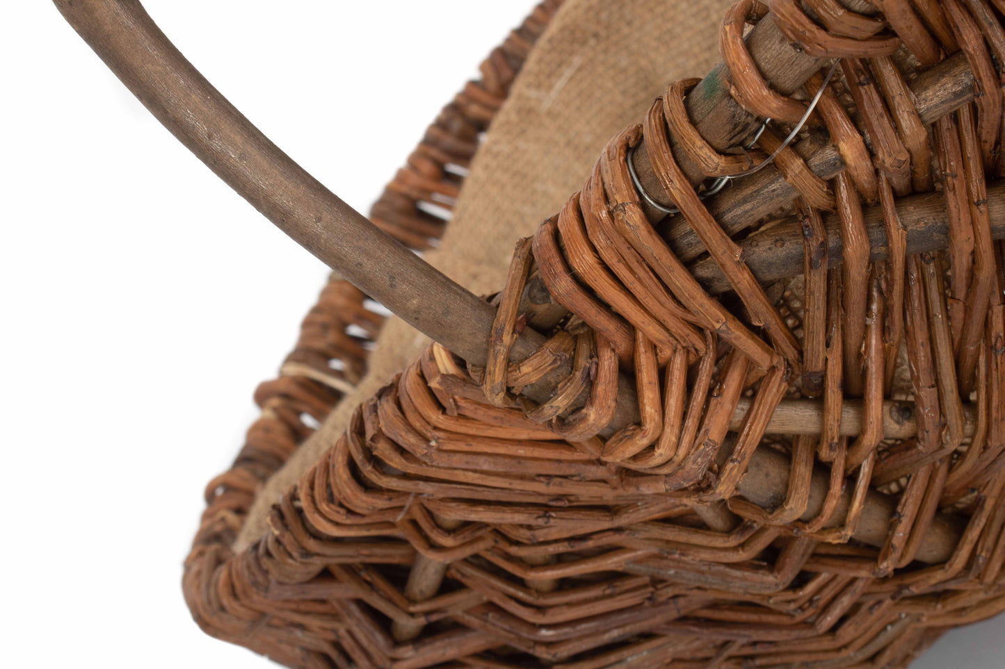 MEDIUM OVAL UNPEELED WILLOW GARDEN TRUG