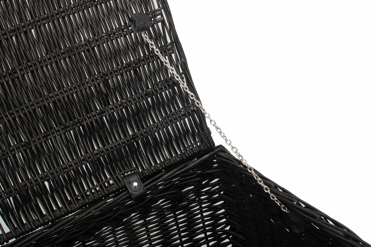 27" BLACK ROPE HANDLED TRUNK