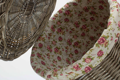 LARGE ANTIQUE WASH ROUND LAUNDRY BASKET with GARDEN ROSE LINING