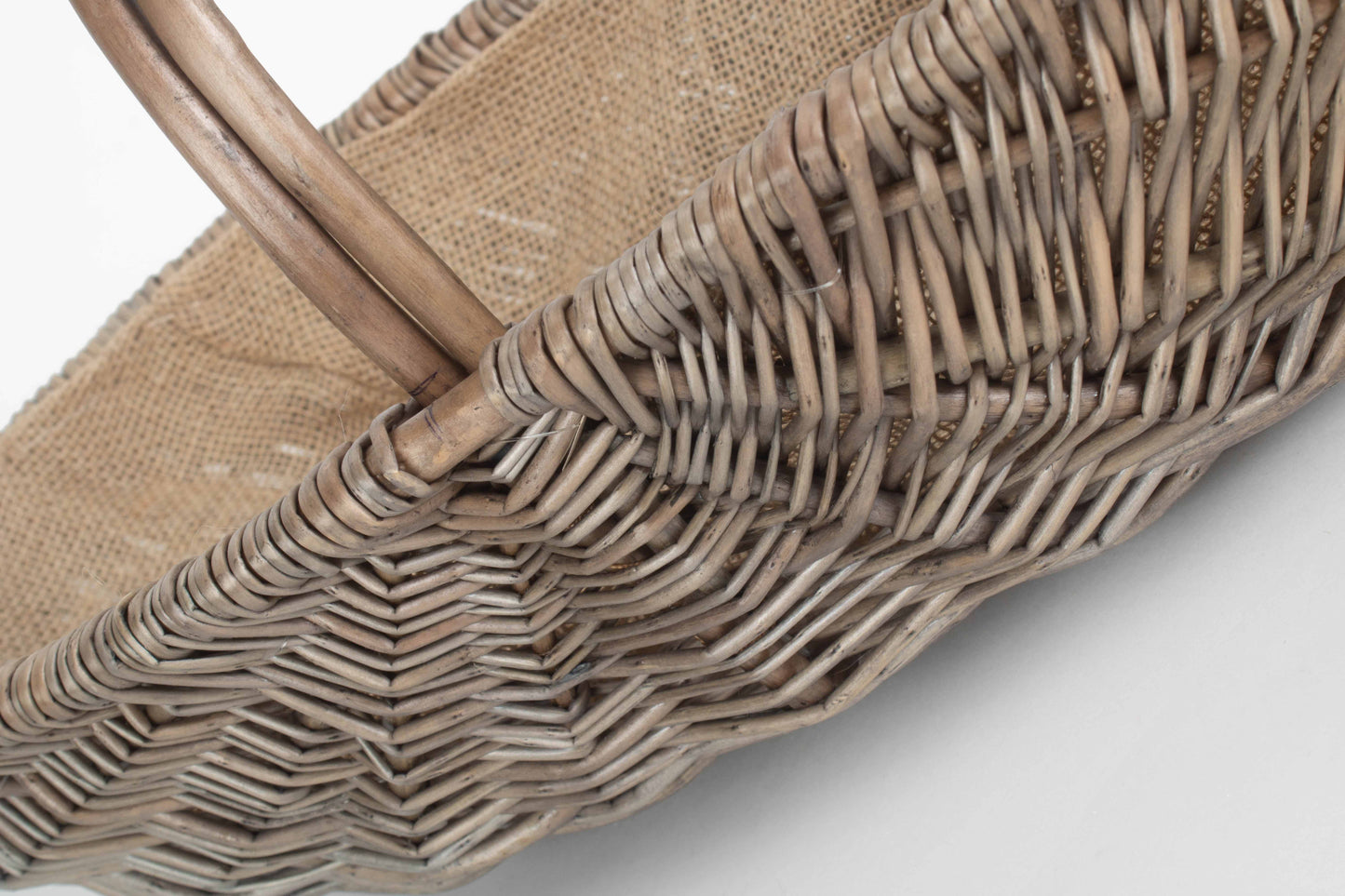 SMALL SHALLOW ANTIQUE WASH LINED TRUG