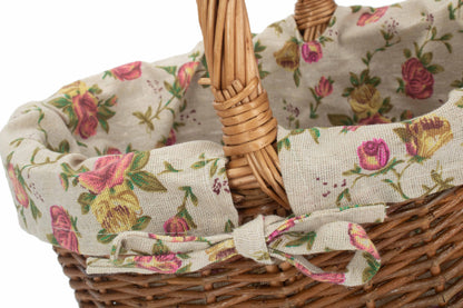 CHILD'S COUNTRY OVAL SHOPPER with GARDEN ROSE LINING