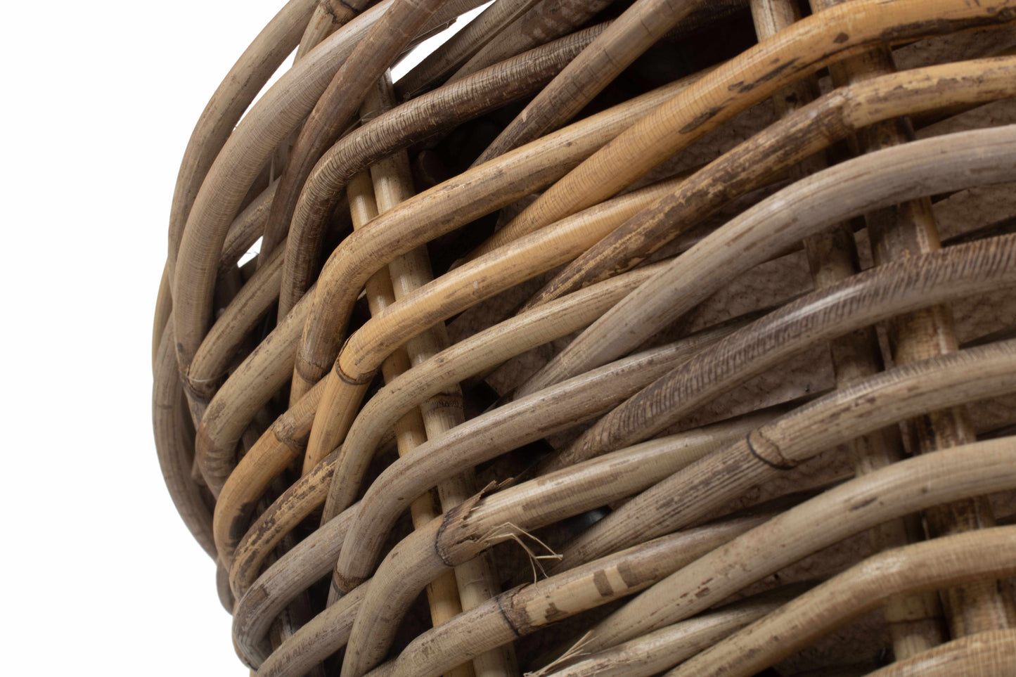 LARGE TAPERED RATTAN ROUND PLANTER with PLASTIC LINING