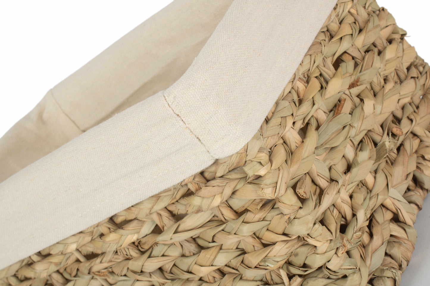 SMALL THATCH GRASS STORAGE BASKET with WHITE LINING
