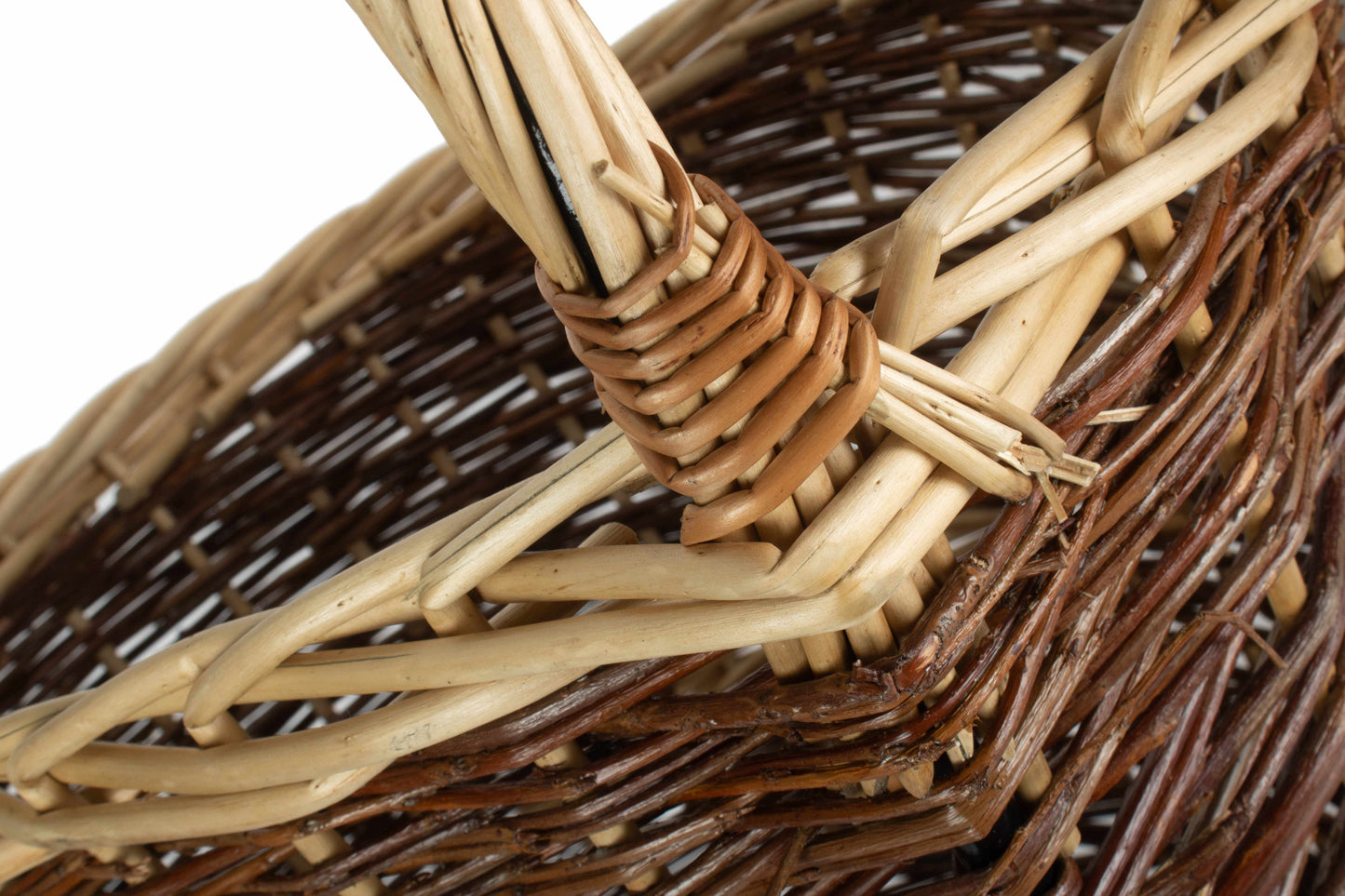 WHEELED SHOPPING BASKET