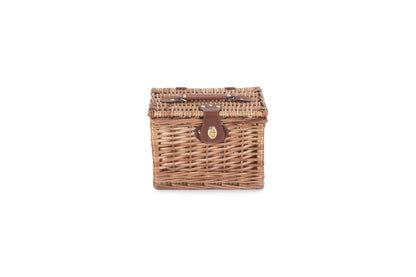 LIGHT STEAMED SMALL CHEST HAMPER
