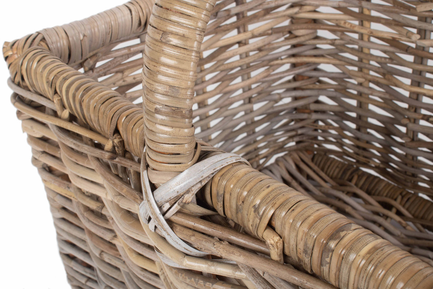 MEDIUM RATTAN OPEN ENDED LOG BASKET