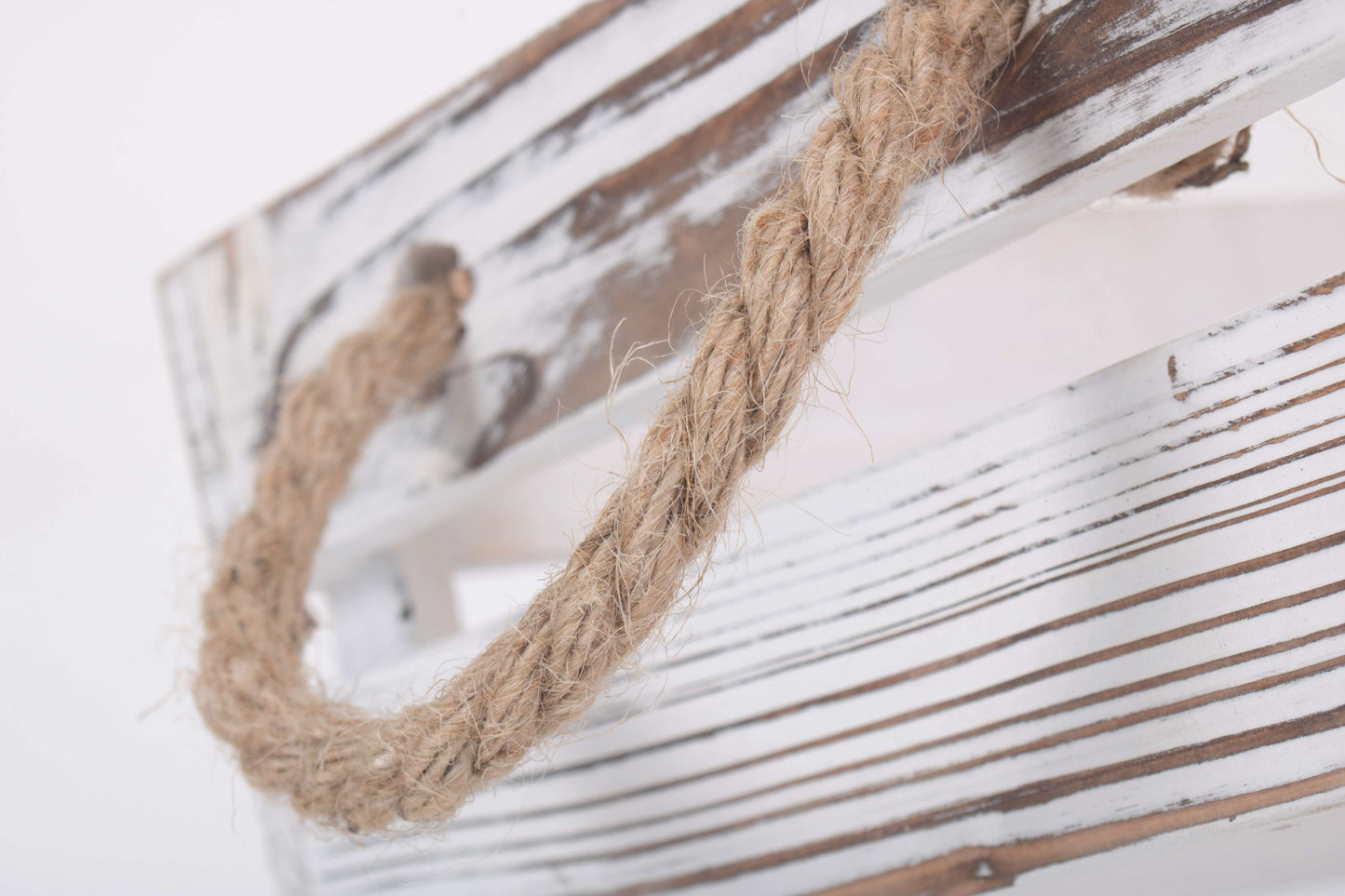SMALL DISTRESSED WHITE ROPE HANDLED CRATE