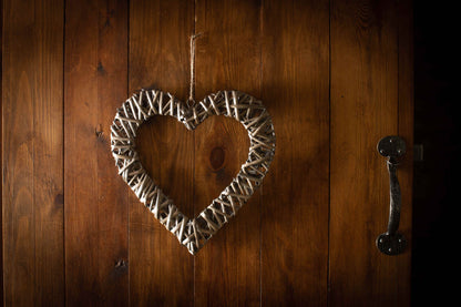 LARGE FLAT OPEN HEART