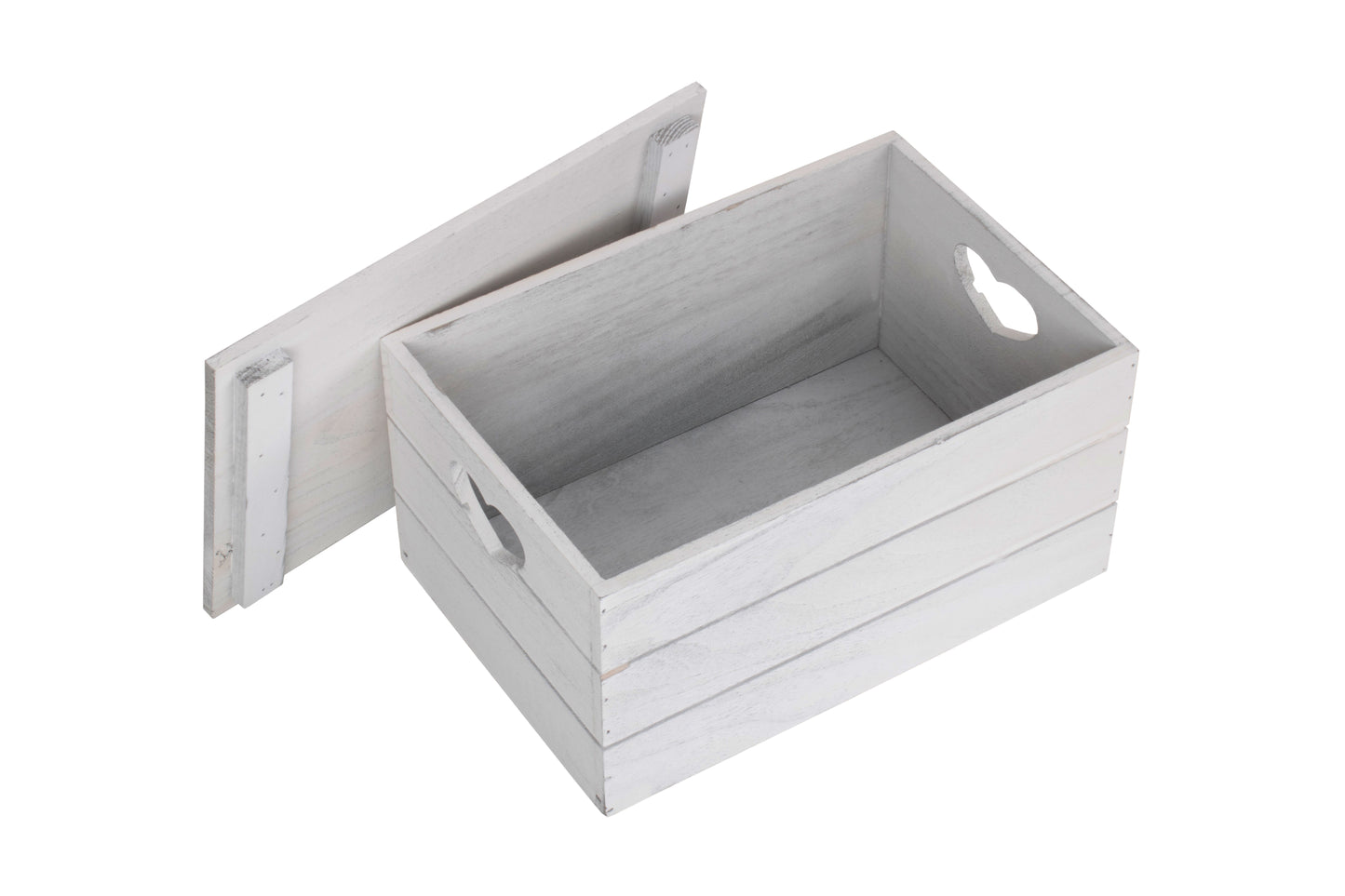 SMALL VINTAGE HEART CUT-OUT BOX