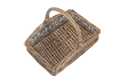 SMALL SLOPE-SIDED ANTIQUE WASH TRUG