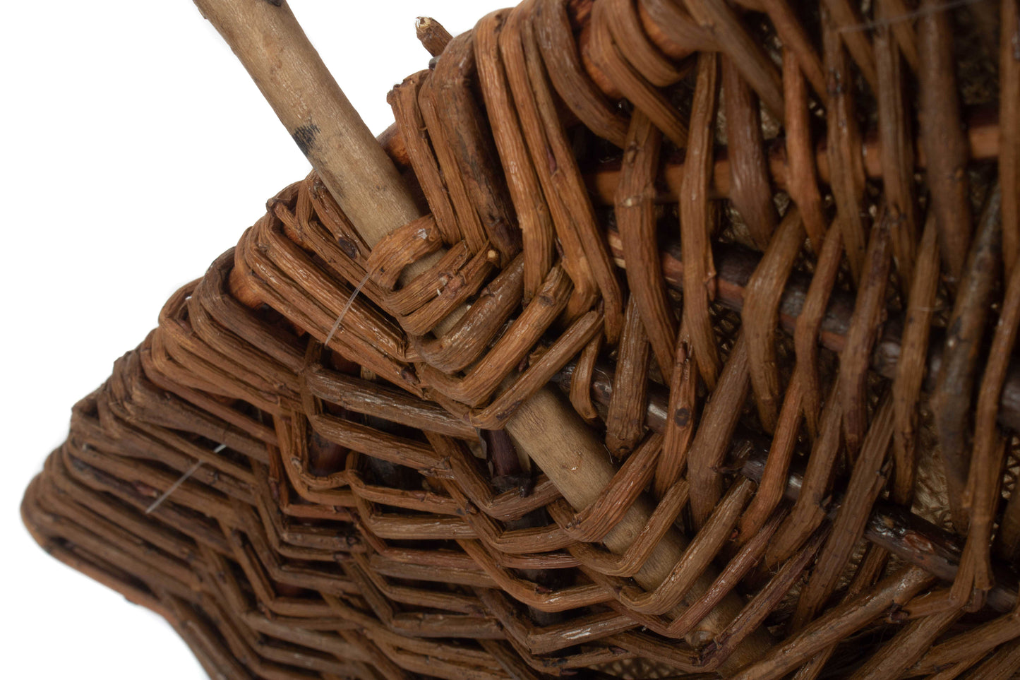 MEDIUM RECTANGULAR UNPEELED WILLOW GARDEN TRUG with HESSIAN LINING