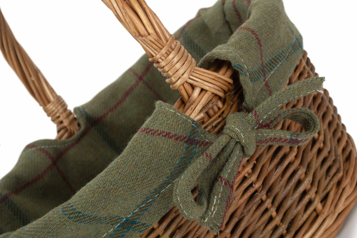 CHILD'S COUNTRY OVAL SHOPPER with GREEN TWEED LINING