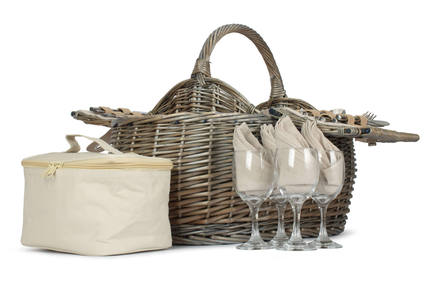 4 PERSON BOAT HAMPER